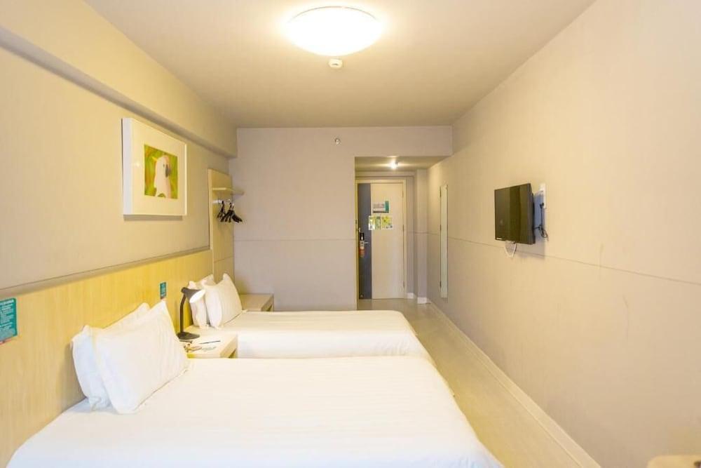 Jinjiang Nanqiao Fengxian Hotel